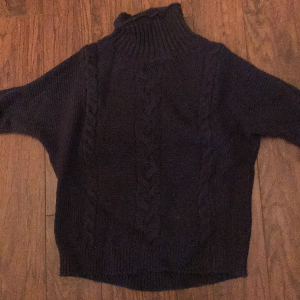 Size Small Gap Chunky sweater